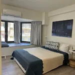 Aelia Luxury House * Rétino